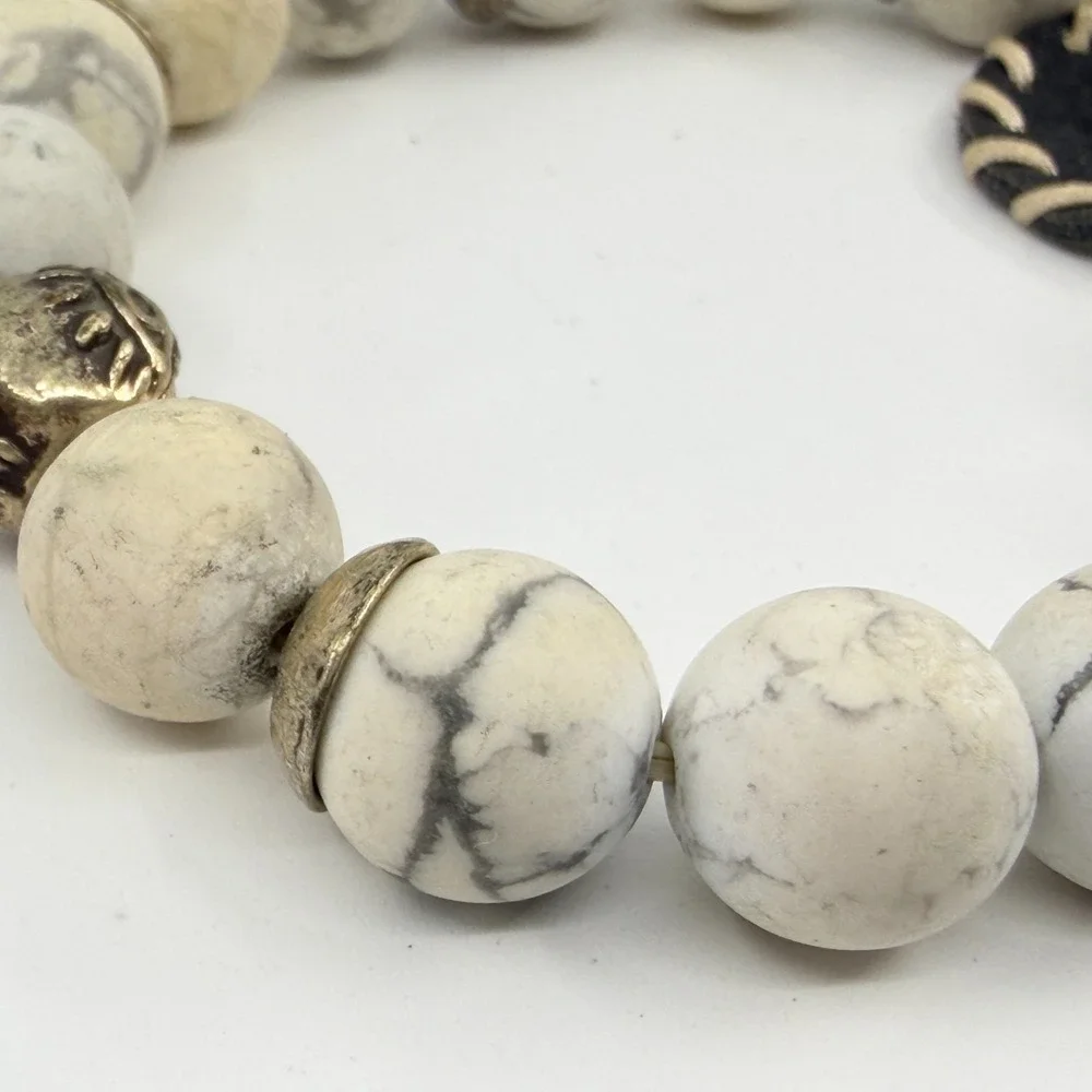 Vintage Bohemian Howlite Evil Eye Stretch Bracelet for Protection